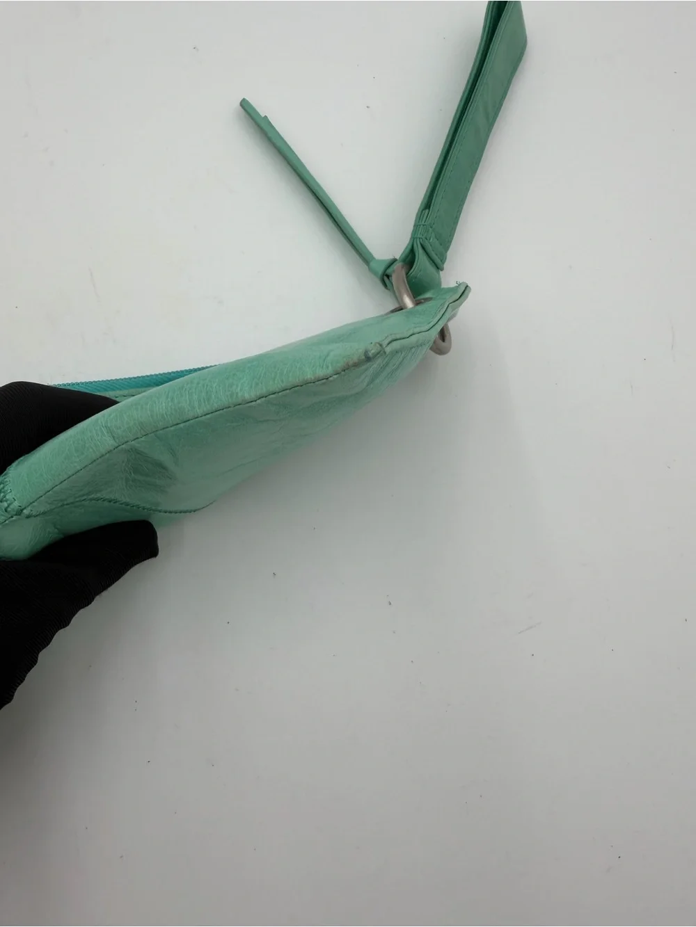 HOBO The Original Vintage Turquoise Leather Wristlet Clutch Geometric Lining